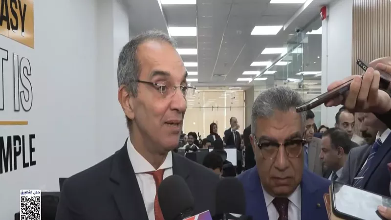 وزير الاتصالات: التشخيص عن بعد خطوة نحو رعاية صحية عادلة| فيديو