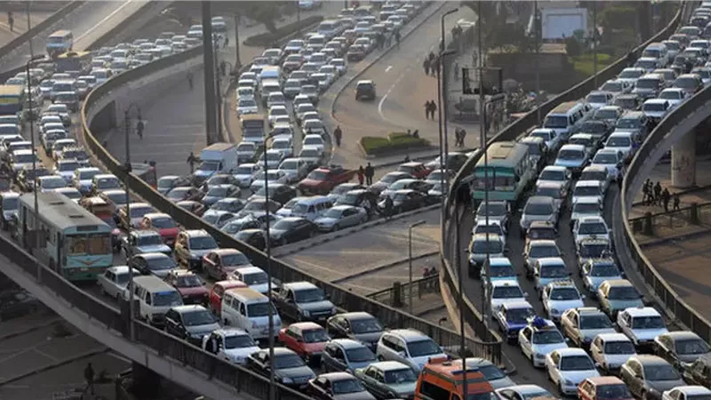 توضيح هام من محافظة الجيزة بشأن وجود كثافات مرورية للقادم من مناطق المعادي