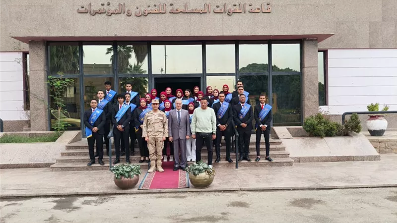 جامعة أسوان تشارك في احتفالية تكريم أسر الشهداء بحضور 200 طالبا