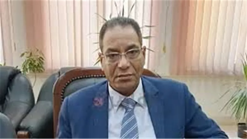 ديناميكية لا تتوقف..عميد«تجارة العاصمة»: رؤية متكاملة لتطوير البرامج