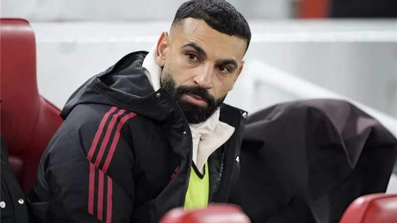 عقوبات محتملة.. هل تصل علاقة ليفربول ومحمد صلاح لطريق مسدود؟|فيديو