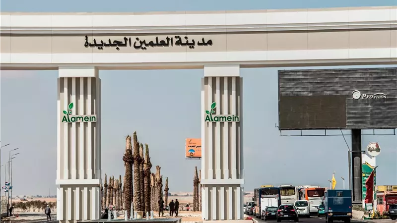 جهاز «العلمين الجديدة» يطرح 9 محال تجارية وصيدلية بالمزاد العلني 