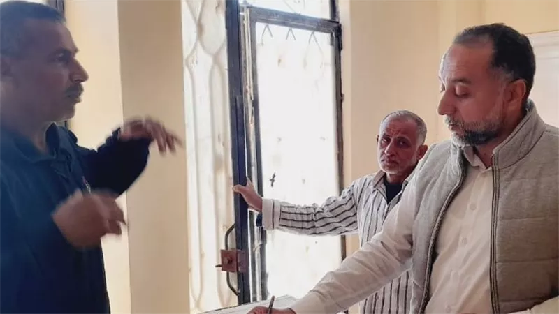 وكيل صحة شمال سيناء يجري جولة مفاجئة بوحدات نخل.. ويحيل مسؤولين للتحقيق 