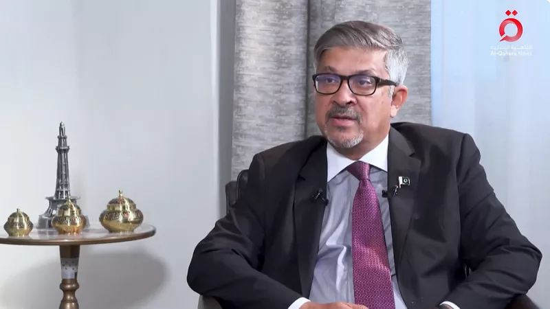 سفير باكستان بالقاهرة: نرحب بمقترح ربط ميناء جوادر بقناة السويس| فيديو