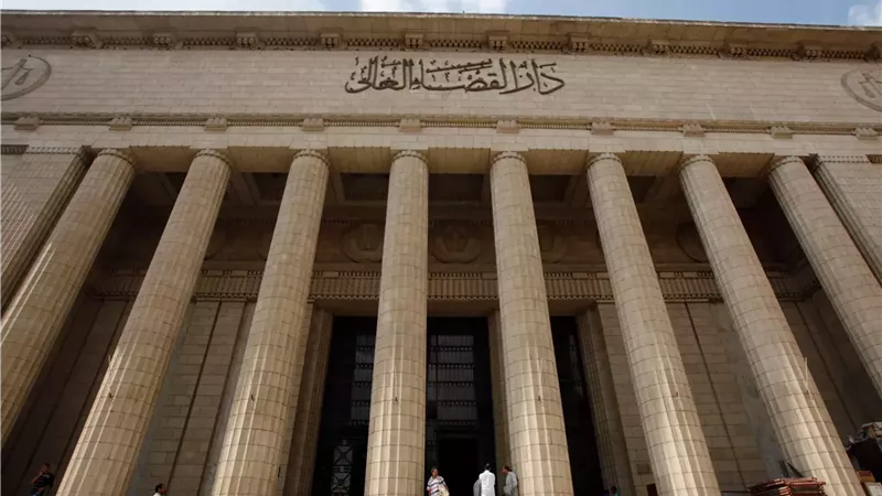 الحكم على المتهمين في واقعة الفعل الفاضح أعلى المحور| اليوم