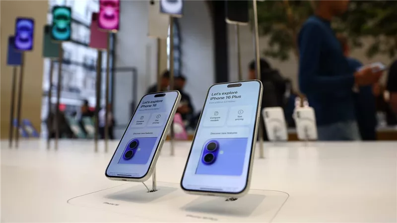 الشركات الصينية تجذب مستخدمي آيفون بهذه الطريقة 