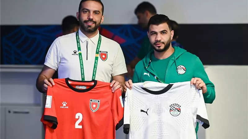 منتخب مصر بالزي الأبيض والأردن بالأحمر في صدام كأس العرب غدا