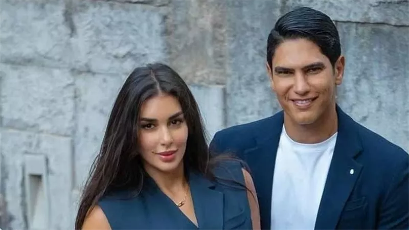 ياسمين صبري تعثر على الحب في هذه المدينة.. واسم أبوهشيمة في الصورة
