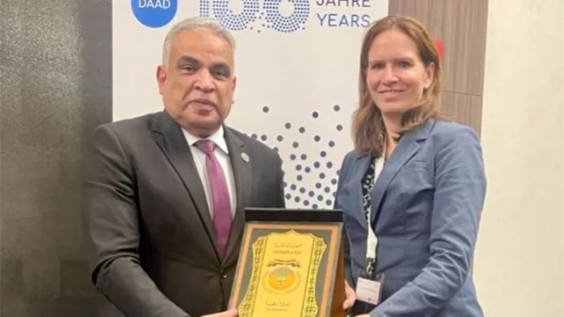 رئيس جامعة طنطا يبحث مع مدير «DAAD» التعاون المشترك