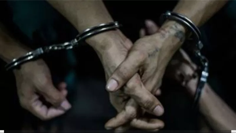 حبس 3 متهمين في واقعة اعتداء على شاب بالمنوفية