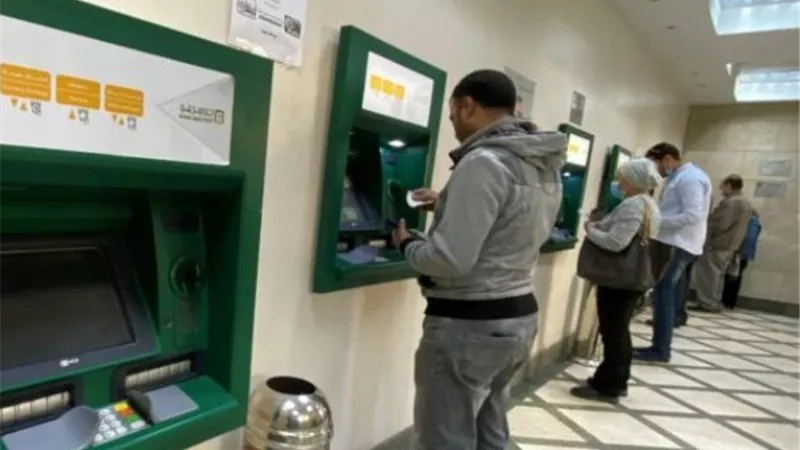 بدء صرف مرتبات العاملين بالدولة لشهر سبتمبر بعد غد الأربعاء