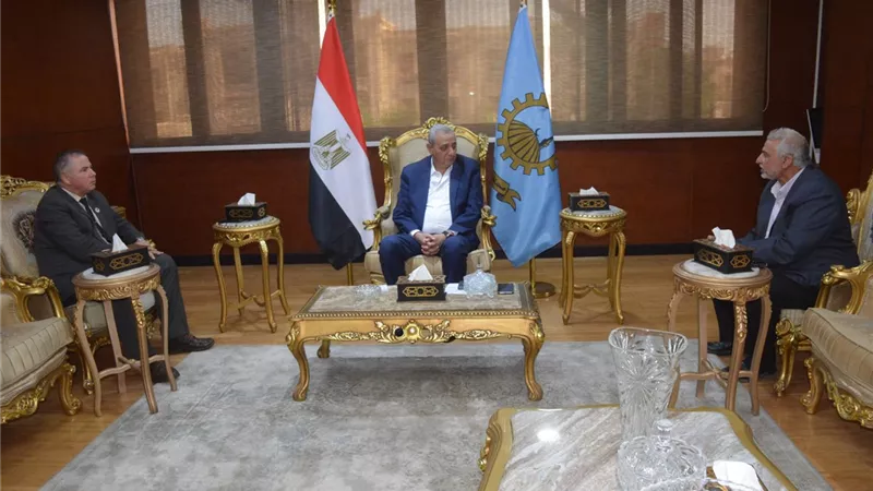 محافظ الغربية: التعليم التكنولوجي قاطرة التنمية الصناعية ودعم غير مسبوق لجامعة سمنود