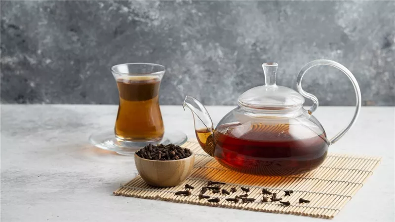 أسرار احتساء شاي القرنفل بعد الوجبات