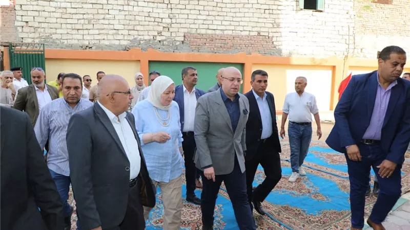 تكليفات عاجلة من محافظ بني سويف لتأمين محيط المدارس