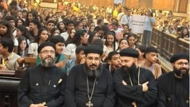الأنبا أولوجيوس يرعى حفل ختام مهرجان إعدادي بكنيسة مارجرجس عين شمس