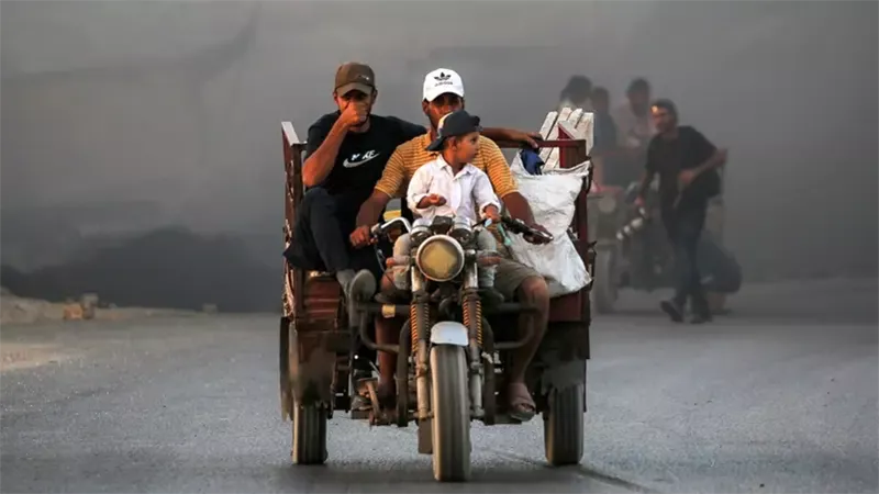 نزوح جماعي من غزة مع بدء الهجوم البري على المدينة