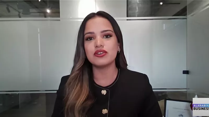 سارة الياسري