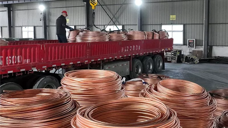 انخفاض أسعار النحاس مع زيادة المعروض في الصين