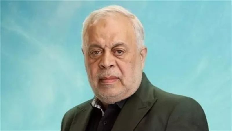 أشرف زكي يستجيب لـ عيد أبو الحمد بعد تدهور حالته الصحية (خاص)