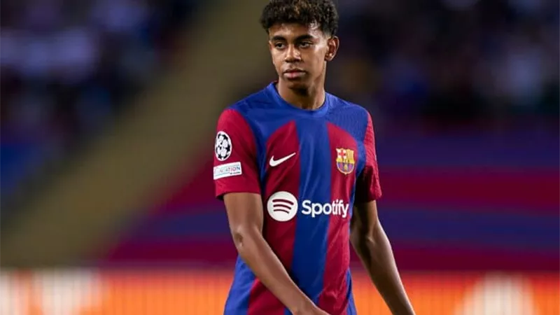 برشلونة يتلقى ضربة جديدة بشأن لامين يامال