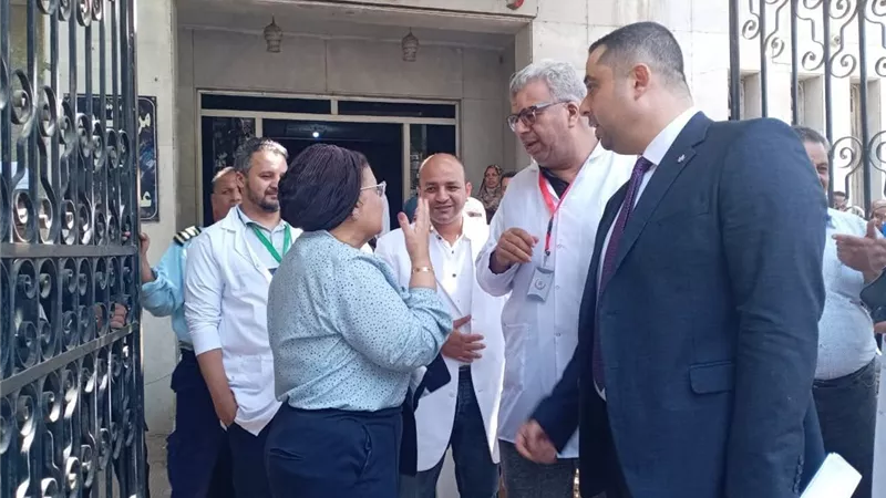  لخفض معدل القيصرية.. نائب وزير الصحة تتابع تطوير «ما حول الولادة» بقنا