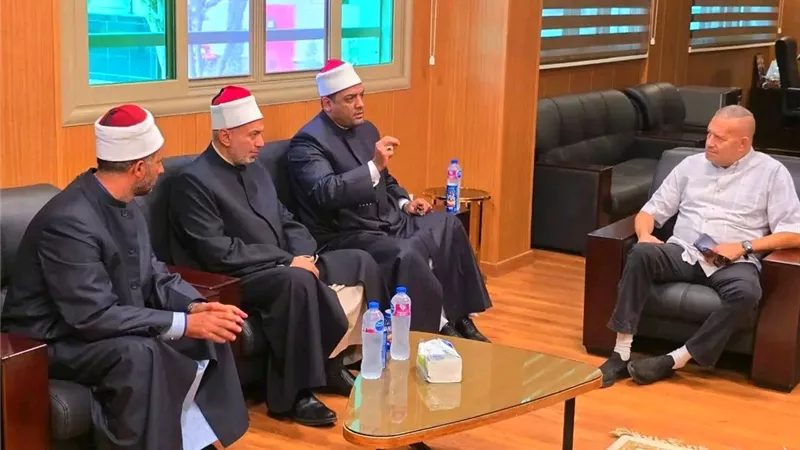 الأوقاف” نظمت لقاءً توعويًا بمدارس كولدج الحديثة ضمن مبادرة “صحح مفاهيمك”