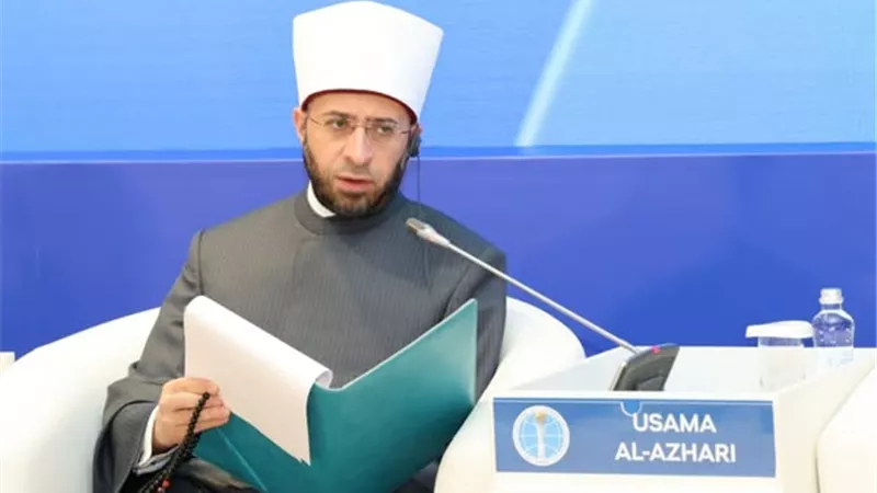 في قمة أستانا للأديان.. وزير الأوقاف يدعو إلى إطفاء نيران الحروب 