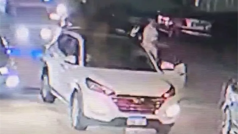 ضبط طالب أدى حركات استعراضية بسيارته خلال حفل زفاف في المنوفية 