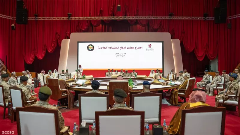 اتخذ 5 قرارات.. «دفاع دول الخليج» يعقد اجتماعًا استثنائيًا في الدوحة
