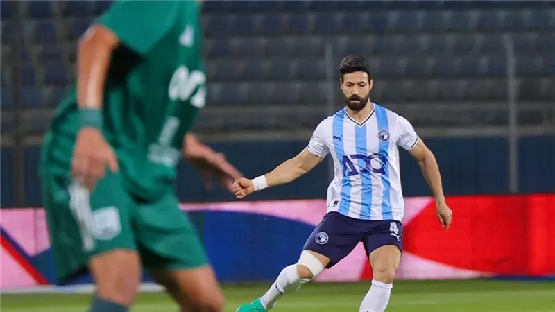 بيراميدز يفقد مدافعه أمام طلائع الجيش 