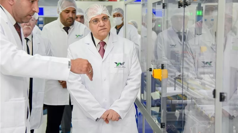 رئيس هيئة الدواء: ملتزمون بتعزيز صناعة المستلزمات الطبية محليًا
