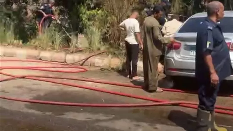 إصابة شخص إثر نشوب حريق في سيارة ملاكي بقنا 
