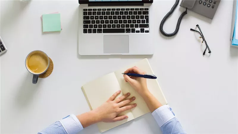 لكِ سيدتي.. فوائد مذهلة لكتابة مهامك على الورق