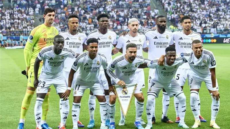 ألونسو يعلن قائمة ريال مدريد لمواجهة إسبانيول