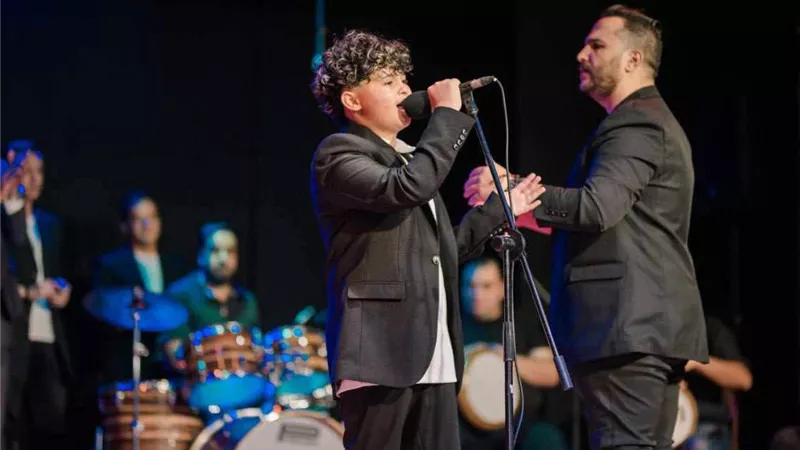 حفيد الموسيقار هاني مهنا يبدع في « قال جالي بعد يومين »
