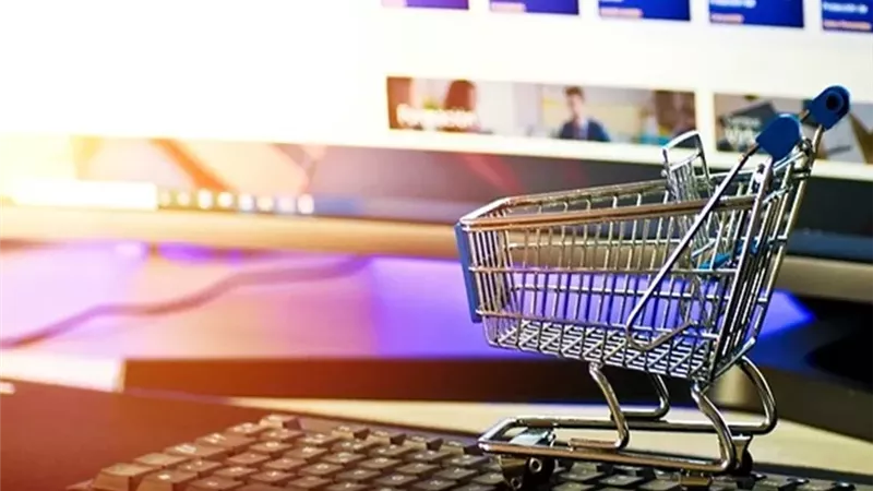 قبل ما تشتري أونلاين.. المادة 37 من قانون حماية المستهلك درعك ضد النصب الإلكتروني