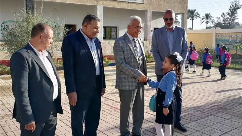 وكيل وزارة التربية والتعليم بالإسماعيلية يشهد انطلاق العام الدراسي الجديد 2025/2026