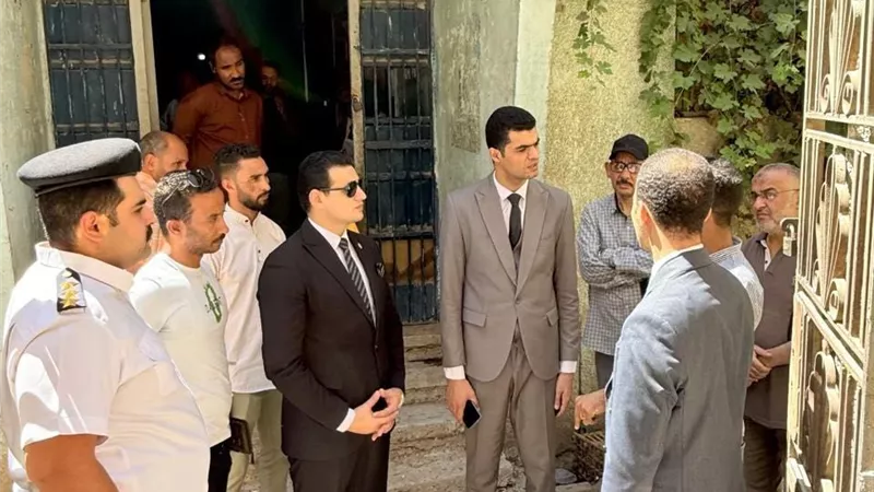 بيان عاجل من النيابة بشأن التنقيب عن« الآثار» فى مكتب صحة دشنا 