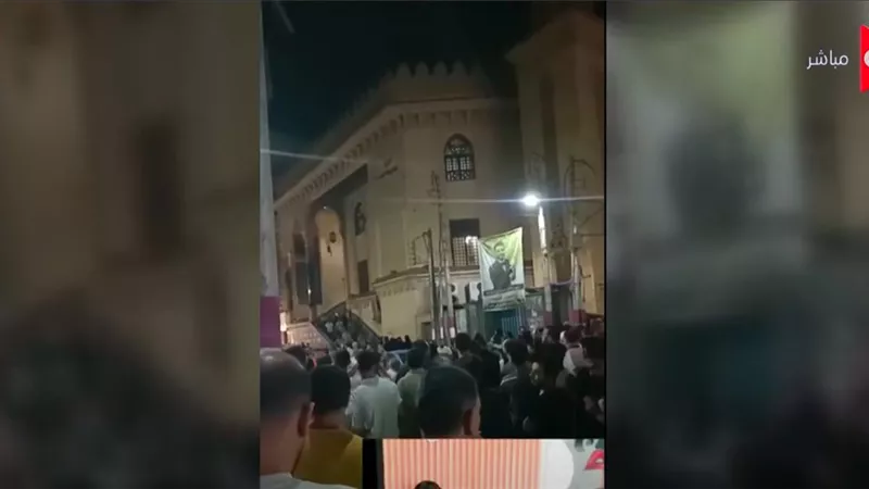 «جريمة تهز الدقهلية» .. شهادة أحد الجيران تكشف تفاصيل عن الأسرة الضحية| فيديو