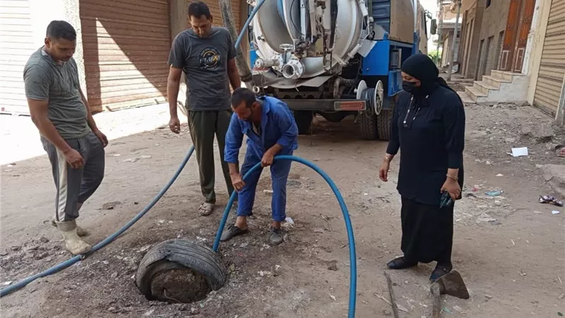 رئيس مدينة دسوق الانتهاء من75 % من تطهير  المطابق وبيارات المحطات وصفايات الامطار بدسوق 