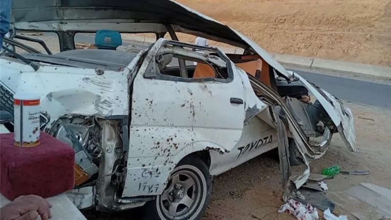 مصرع فتاة وإصابة 20 في انقلاب ميكروباص على محور 30 يونيو بالإسماعيلية
