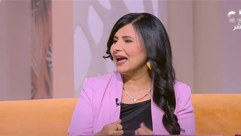 استشاري تكشف أسرار التعامل مع أطفال يرفضون الذهاب إلى المدرسة| فيديو