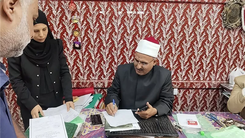 رئيس منطقة الإسماعيلية الأزهرية يتفقد معهد الشيخ زايد النموذجي