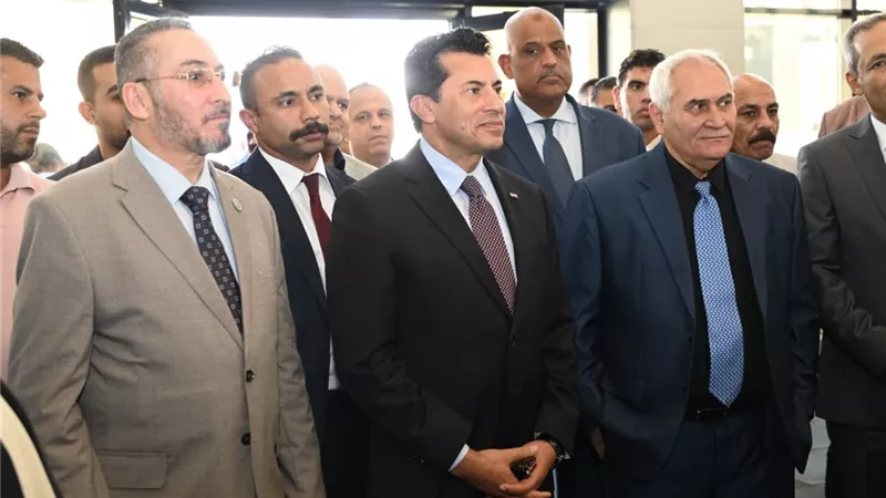 وزير الشباب والرياضة يشهد  افتتاح الصالة الدولية لرفع الأثقال سارة سمير