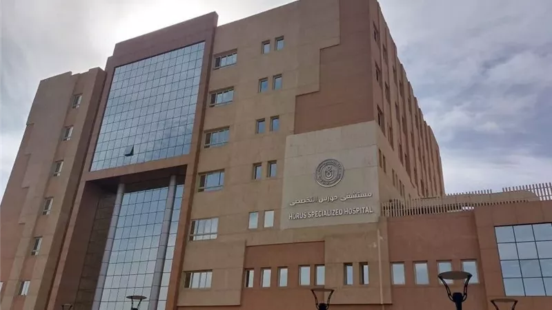 لمدة 6 ساعات .. جراحة دقيقة لـ «مريض مستيقظ» فى الأقصر 
