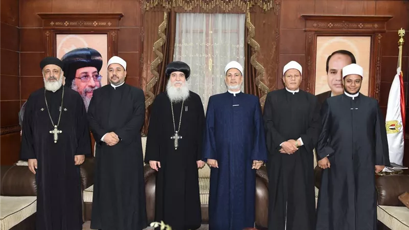 الأوقاف والكنيسة ببني سويف يجددان رسالة الوحدة الوطنية والتعايش المشترك