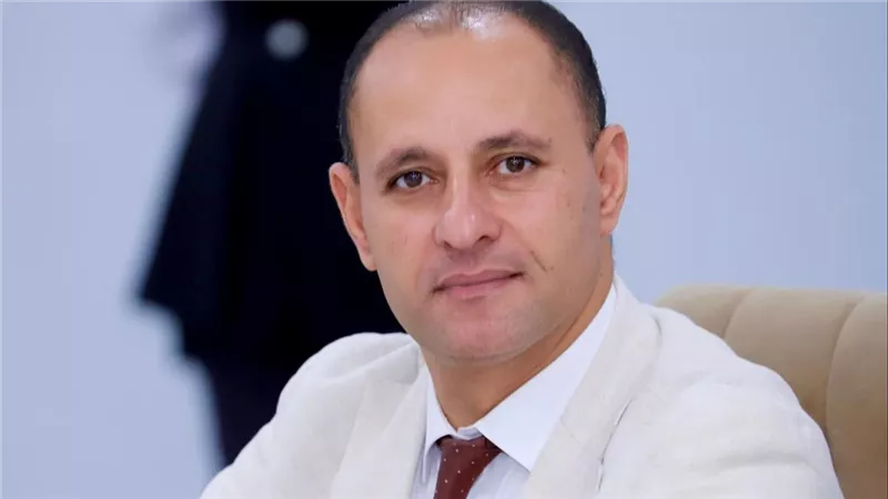 إلى أولياء الأمور .. خط ساخن للإبلاغ عن سائقي المدارس «المدمنين»| فيديو