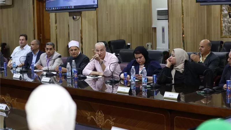 وكيل أوقاف كفر الشيخ يشارك في اجتماع المجلس الإقليمي للسكان برئاسة المحافظ