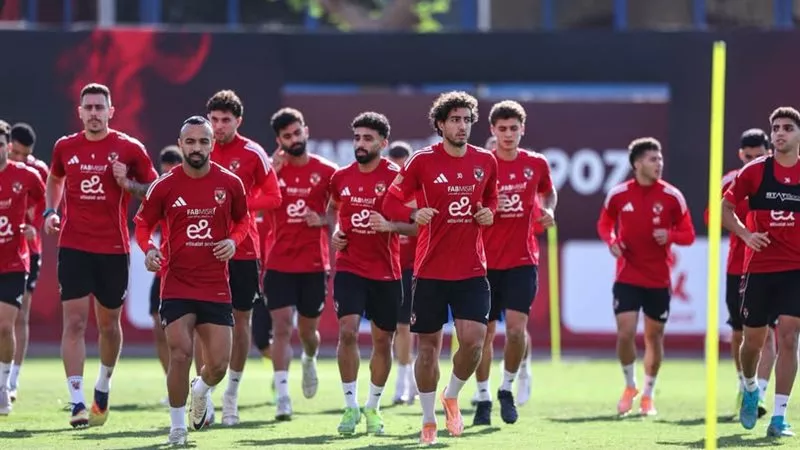 بعد رفضه الرجاء.. تسويق مدافع الأهلي في الدوري المغربي