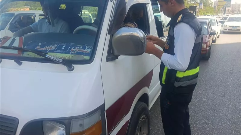 حملة مرورية موسعة تضبط 249 مخالفة في يوم واحد بالغربية